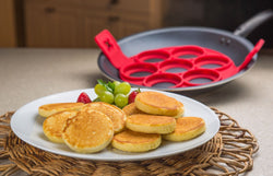 Flippin Fantastic Mini pancake maker